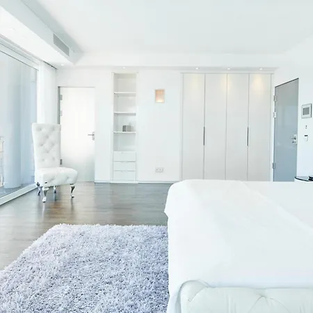 فيلة Casa Minnustras - Santa Eulalia سانتا أيُلاريا ذيس ريو